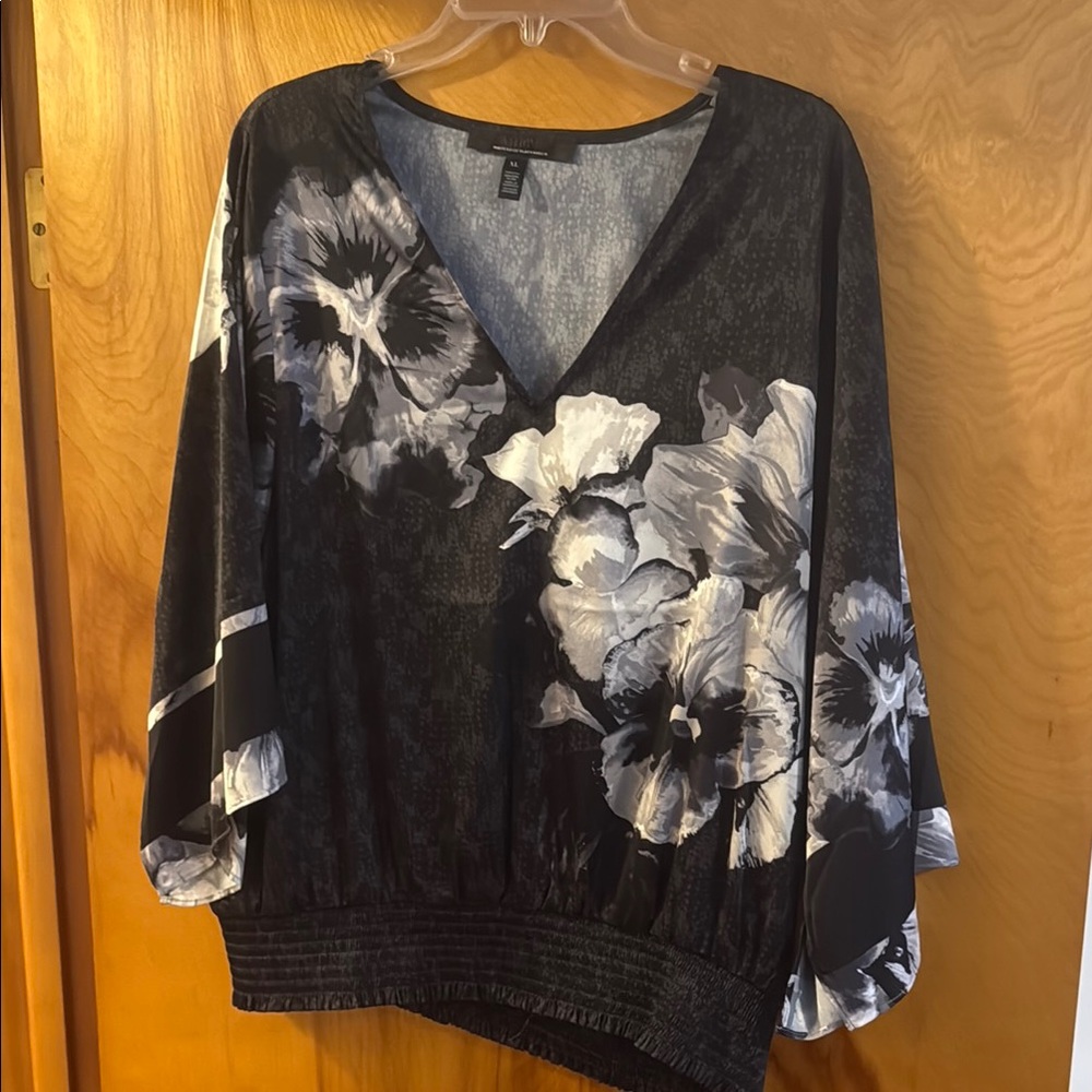 WHBM Floral Black and Gray Women's Top